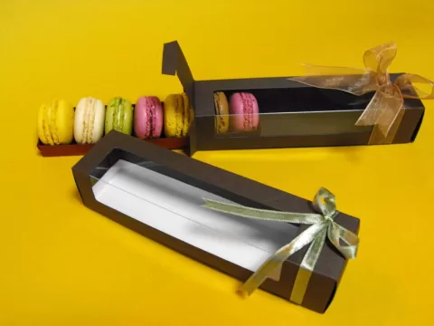 Cutii cu fereastra pentru macarons M464