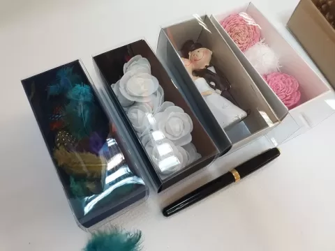 Cutii carton cu manson din plastic model M552