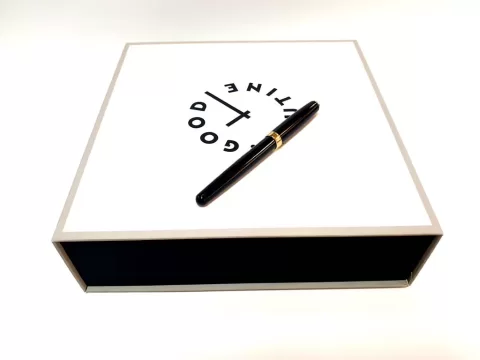 Cutie premium cu magnet M6172