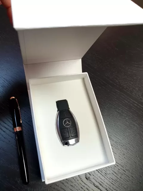 Cutii cu magnet pentru chei masina M6220
