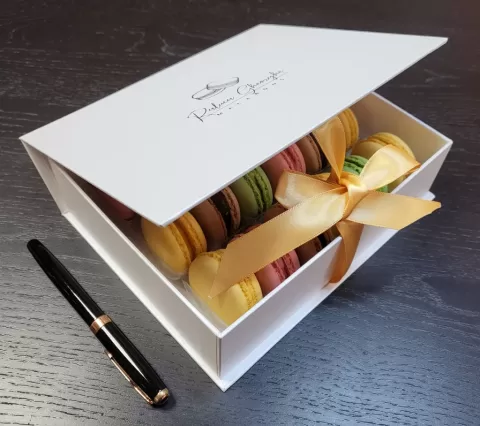 Cutii rigide cu funda pentru macarons M6355