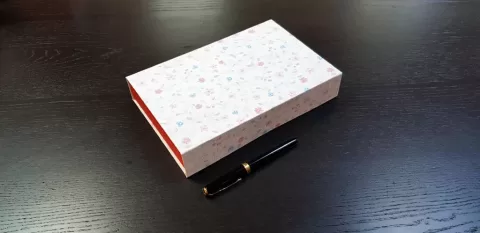 Cutii rigide cu magnet pentru accesorii M6080